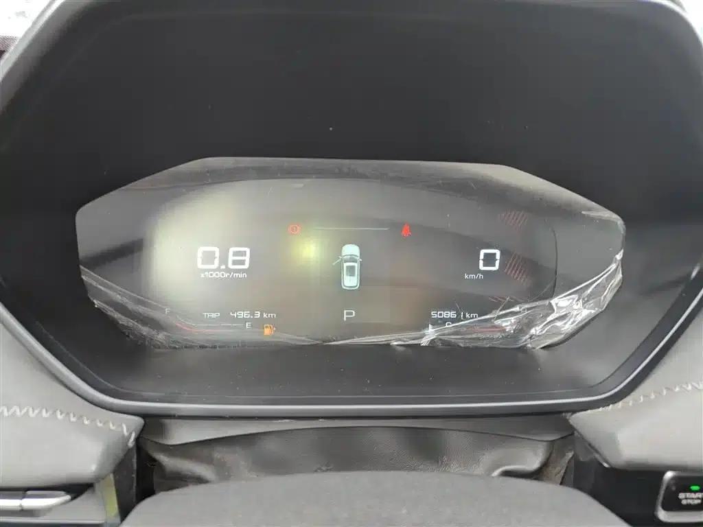 Wuling Xingchi 2022 1.5L CVT Enjoy Edition — миниатюра 12