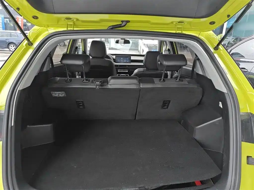 Wuling Xingchi 2022 1.5L CVT Enjoy Edition — миниатюра 19