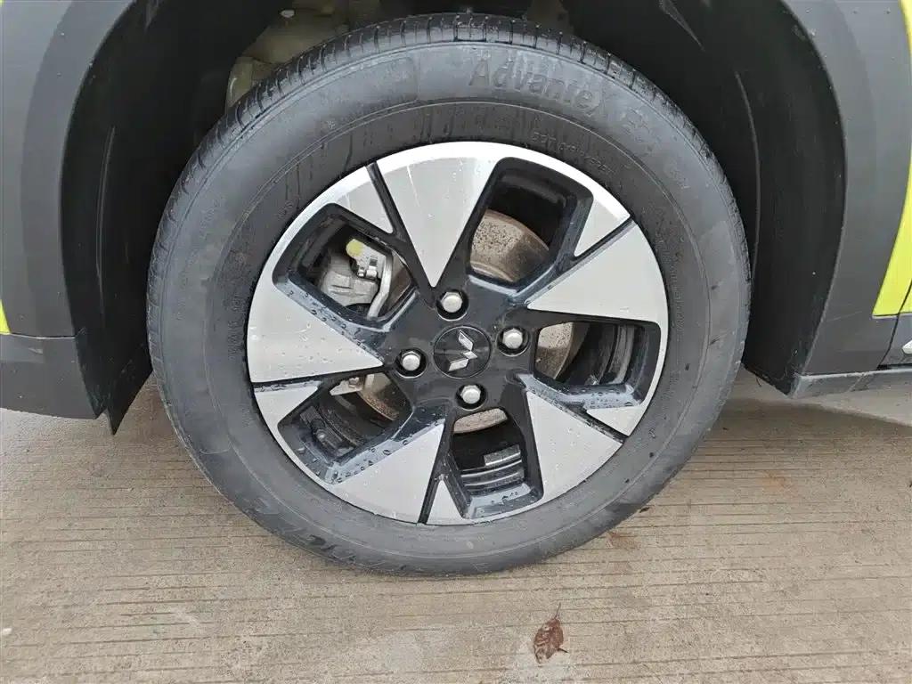 Wuling Xingchi 2022 1.5L CVT Enjoy Edition — миниатюра 23