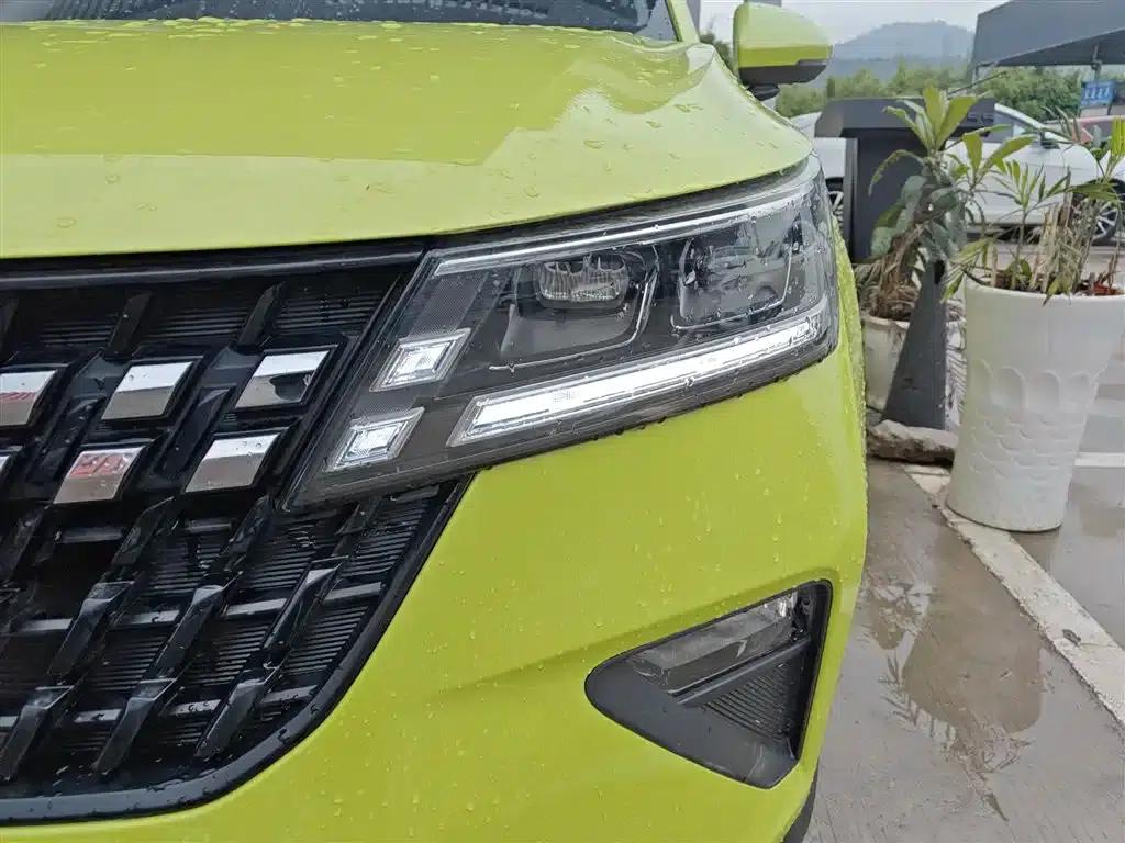 Wuling Xingchi 2022 1.5L CVT Enjoy Edition — миниатюра 24