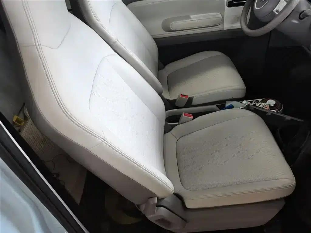 Wuling Air ev Clear Sky 2023 Model, Four-Seat - Advanced Edition — миниатюра 25