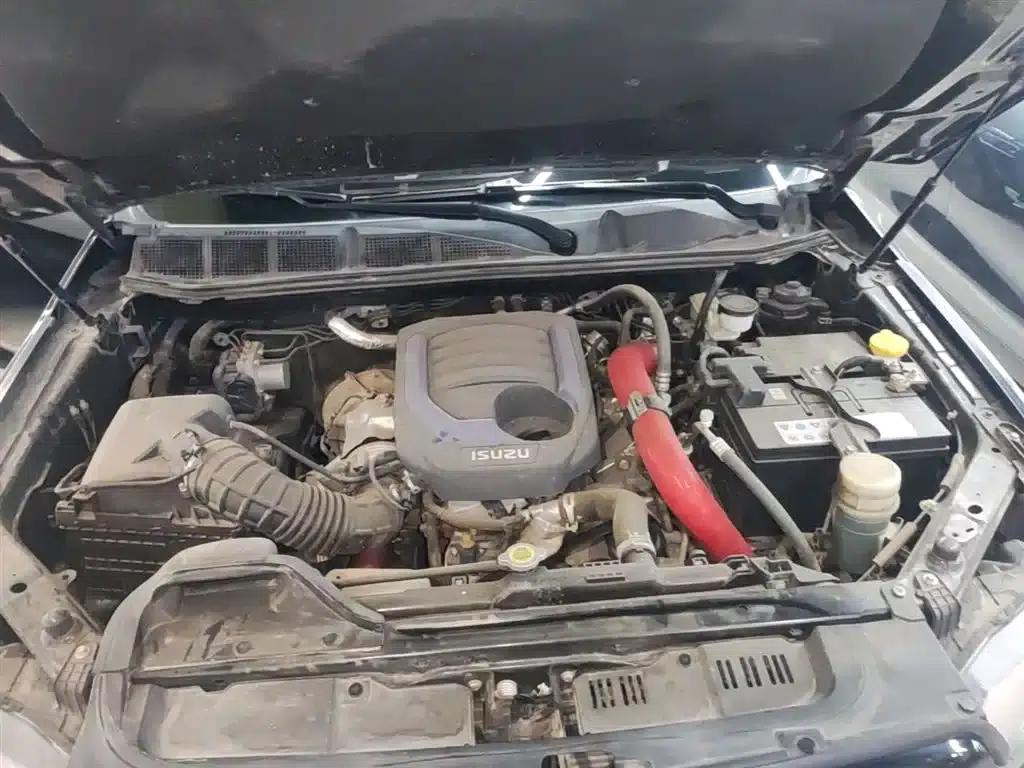 D-MAX 2021 1.9T Automatic 4WD Diesel Global Sport RZ4E — миниатюра 20