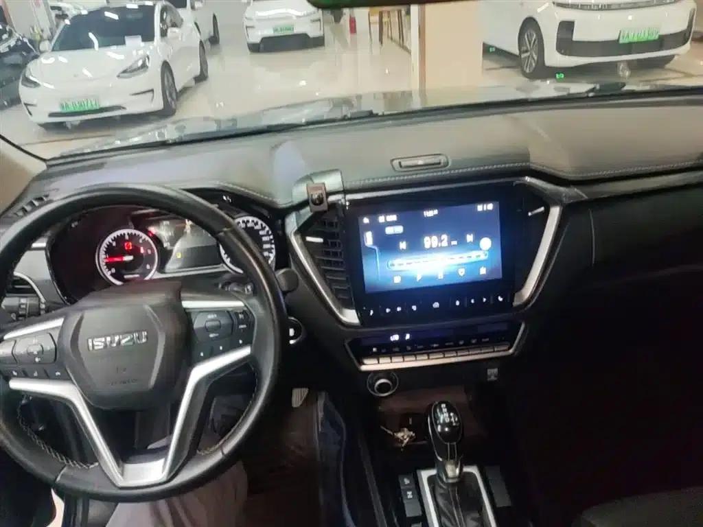 D-MAX 2021 1.9T Automatic 4WD Diesel Global Sport RZ4E — миниатюра 10