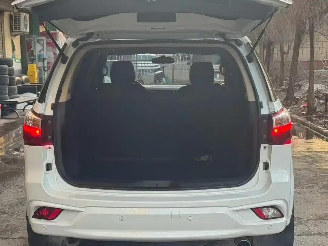 2020 mu-X Ranger 1.9T Diesel Automatic 4WD Enjoy Edition 5-Seater China VI Emission Standard — миниатюра 12