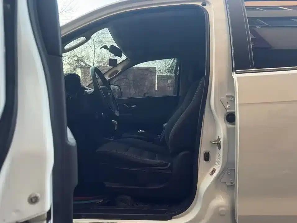 2020 mu-X Ranger 1.9T Diesel Automatic 4WD Enjoy Edition 5-Seater China VI Emission Standard — миниатюра 4