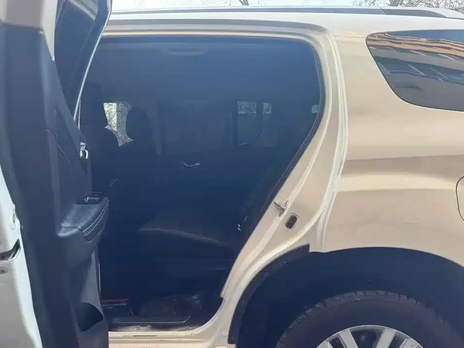 2020 mu-X Ranger 1.9T Diesel Automatic 4WD Enjoy Edition 5-Seater China VI Emission Standard — миниатюра 5