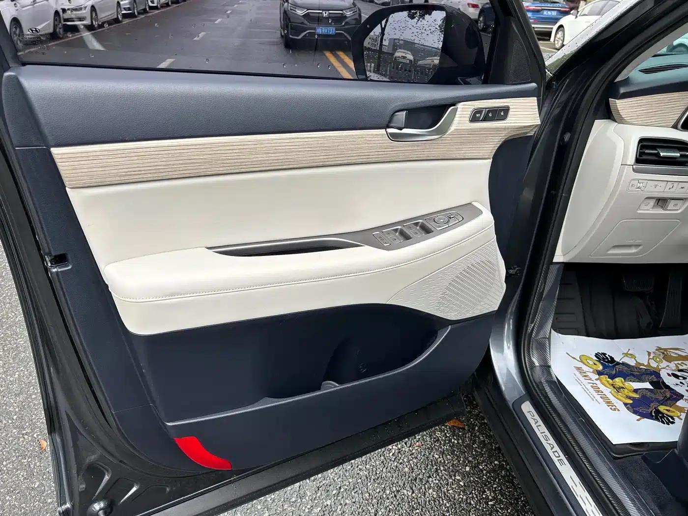 Palisade 2021 3.5L Automatic AWD GLS — миниатюра 10
