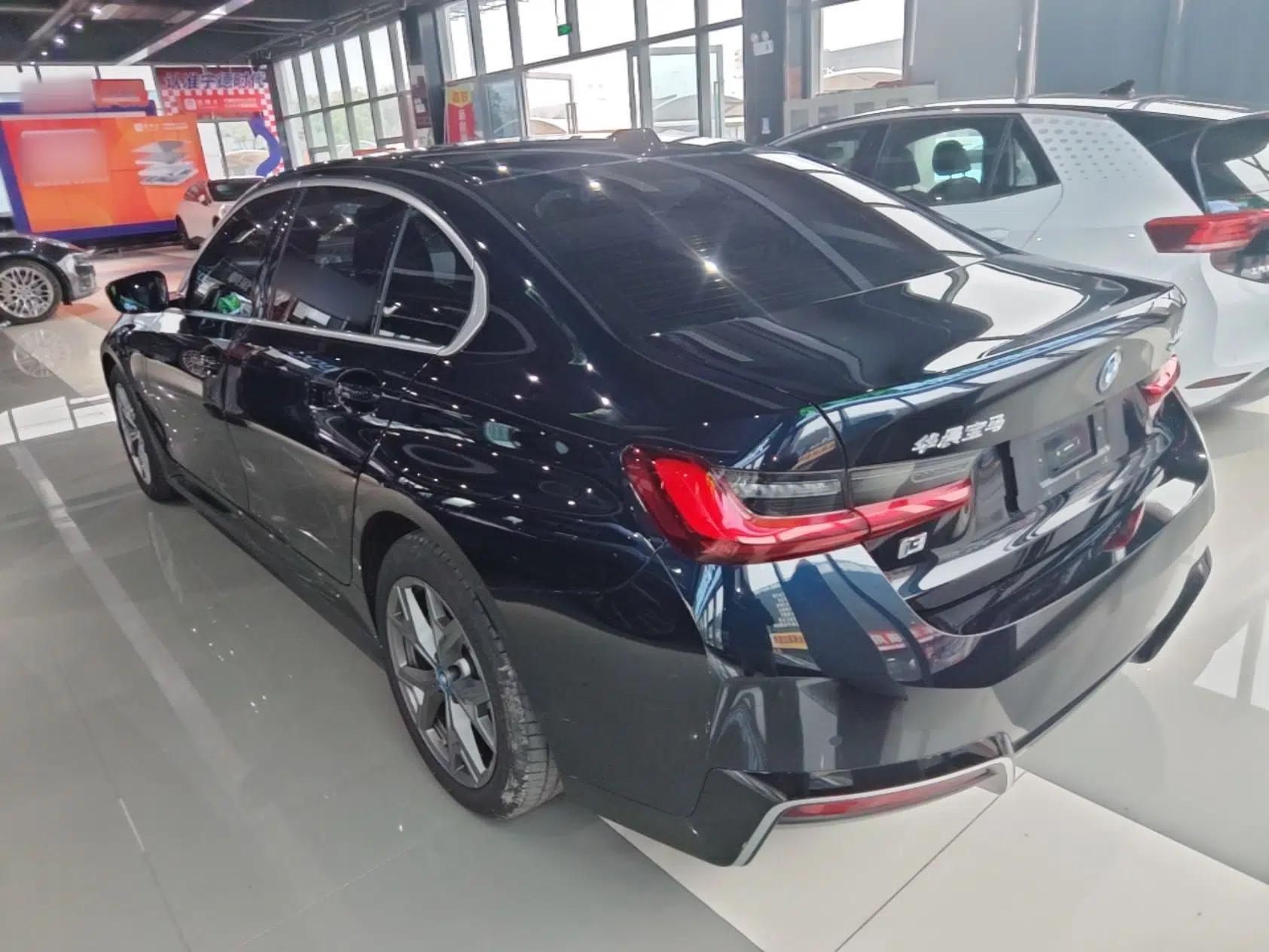 BMW i3 2024 eDrive 35 L — миниатюра 4