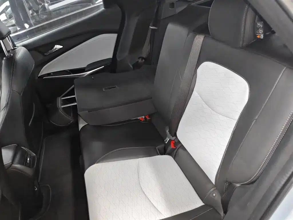 Chevrolet Menlo 2022 Galaxy Edition — миниатюра 17