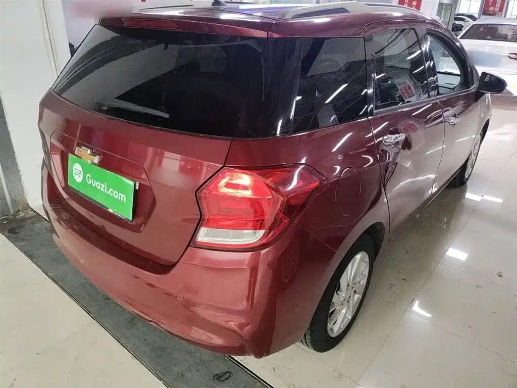 Chevrolet Aveo RV 2016 1.5L Automatic Fun Edition — миниатюра 7