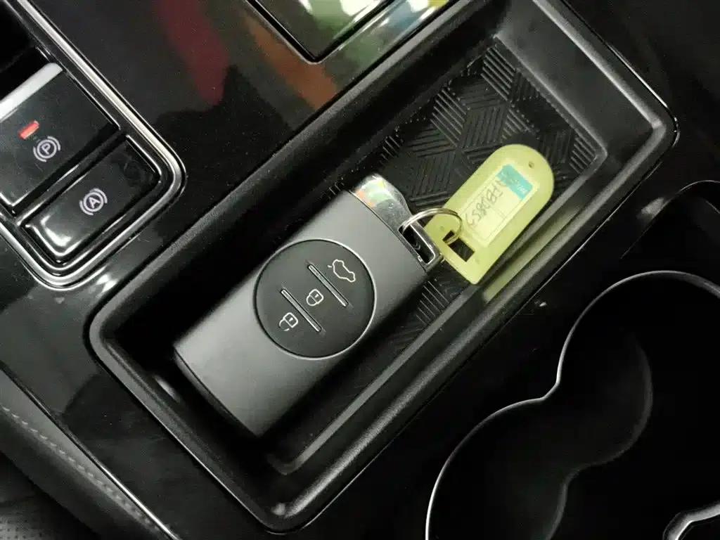 Exeed C-DM 2022 1.5TCI-DHT 105KM Wind Chaser Edition — миниатюра 17