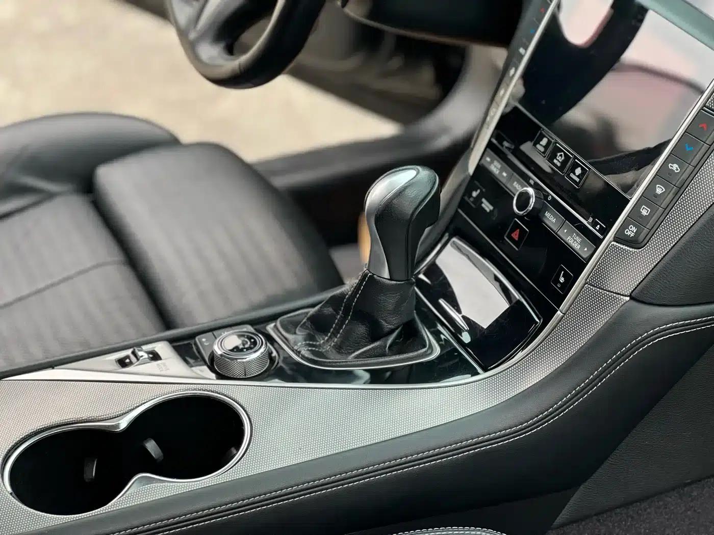 Infiniti Q50 2014 3.7L Luxury Sport Edition — миниатюра 7