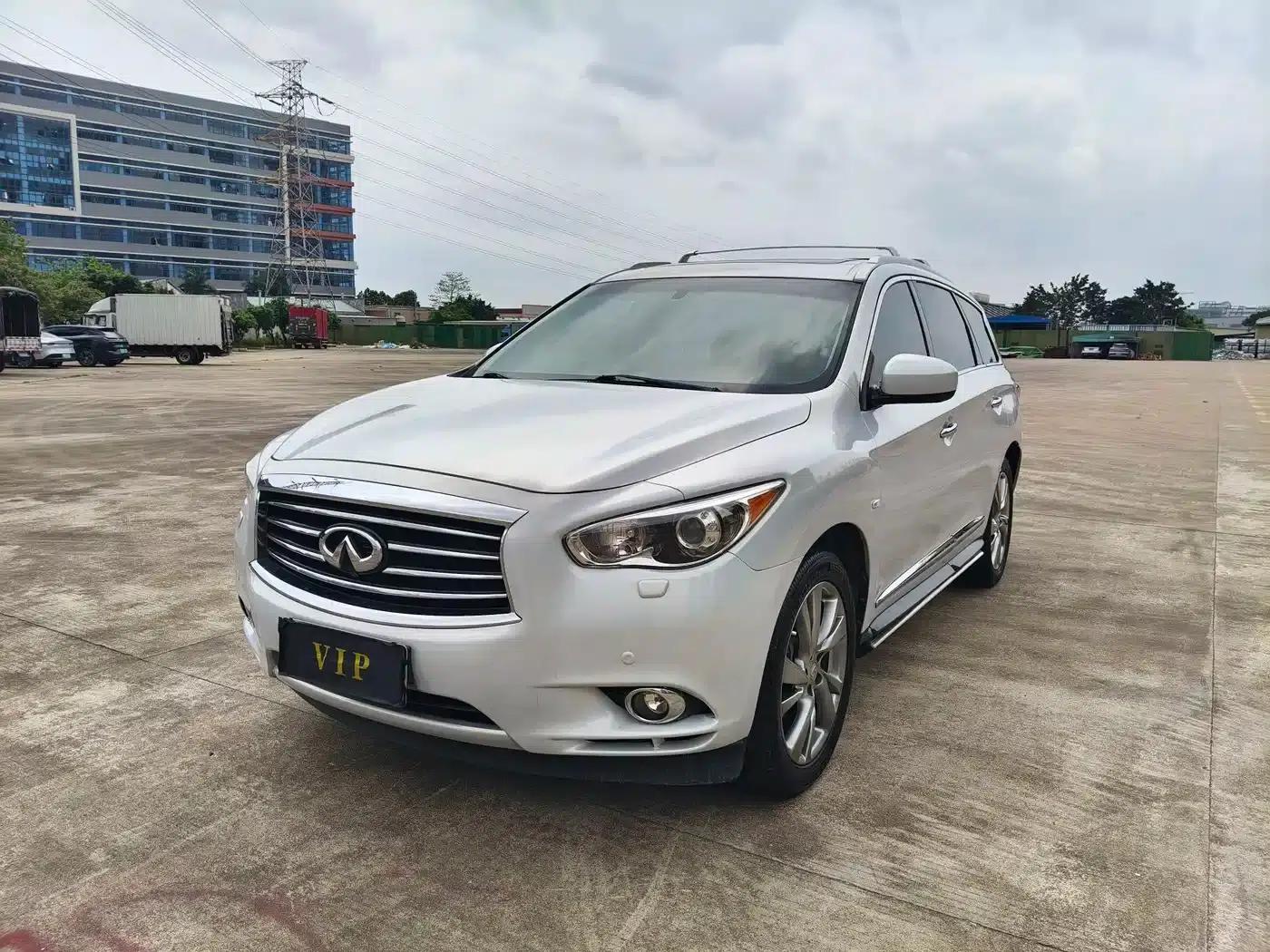 Infiniti JX 2013 JX35 2WD Excellence Edition — миниатюра 1