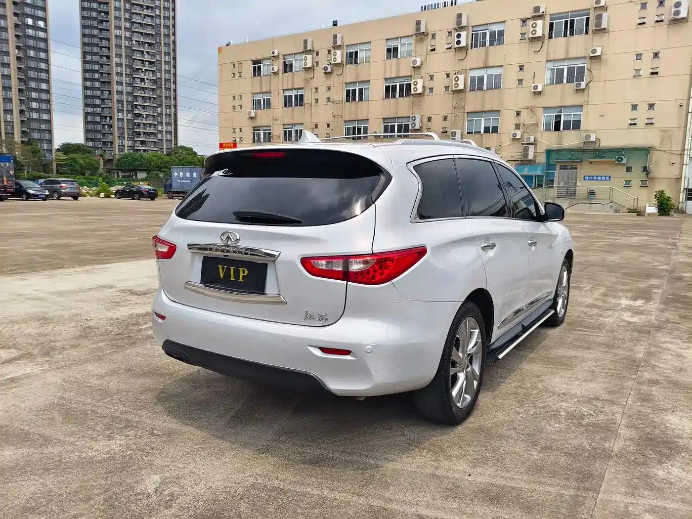 Infiniti JX 2013 JX35 2WD Excellence Edition — миниатюра 6
