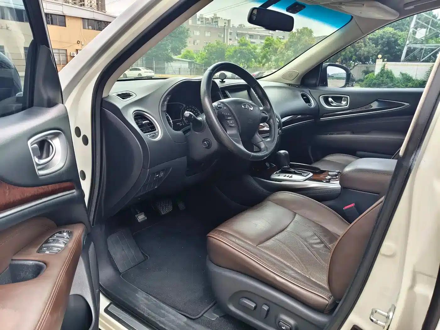 Infiniti JX 2013 JX35 2WD Excellence Edition — миниатюра 8