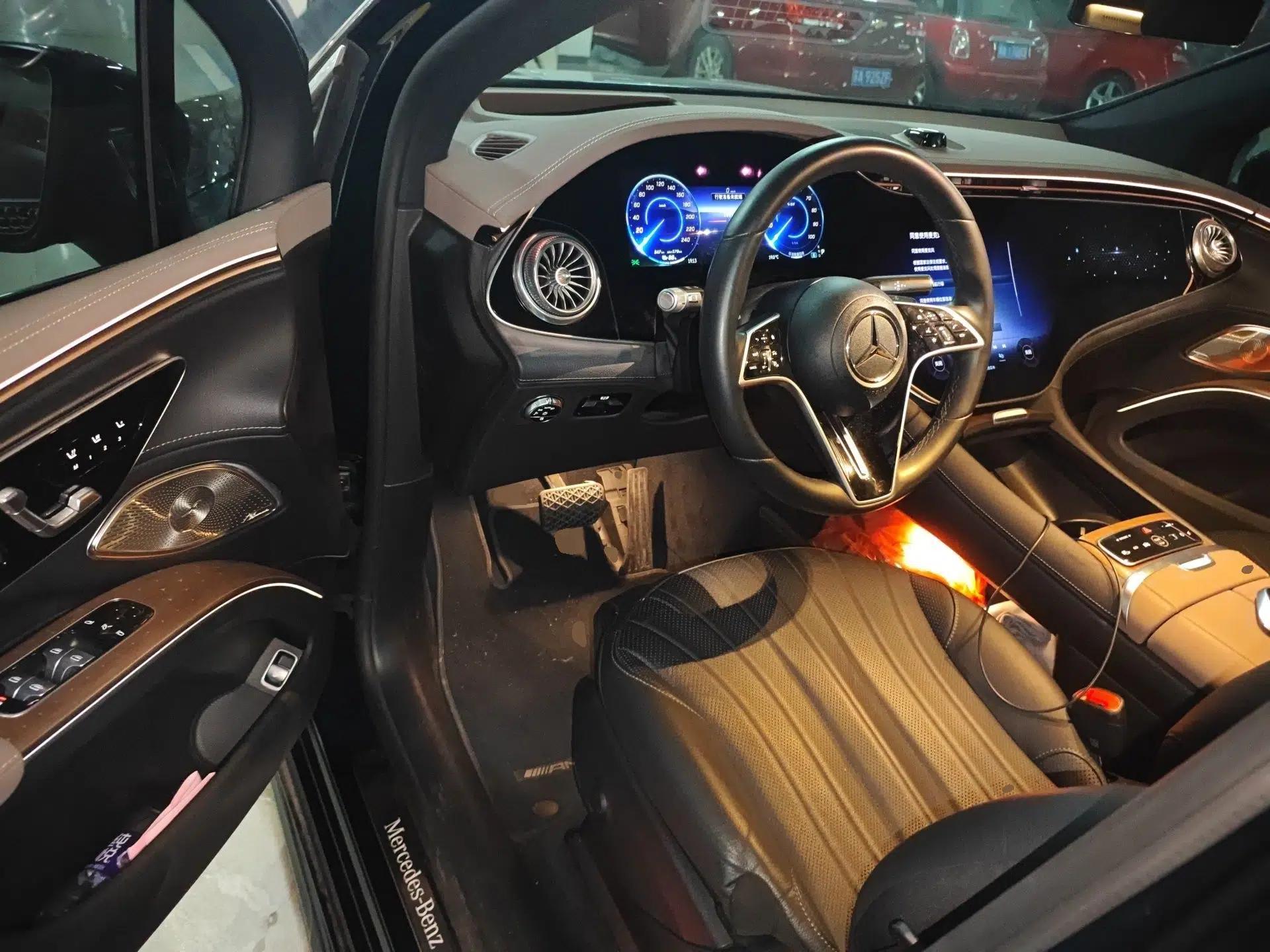 Mercedes-Benz EQS SUV 2023 450 4MATIC Luxury Edition — миниатюра 17