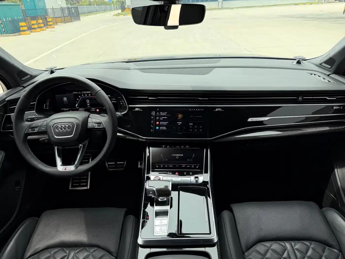 Audi SQ7 2024 4.0 TFSI Dark Knight Edition — миниатюра 10