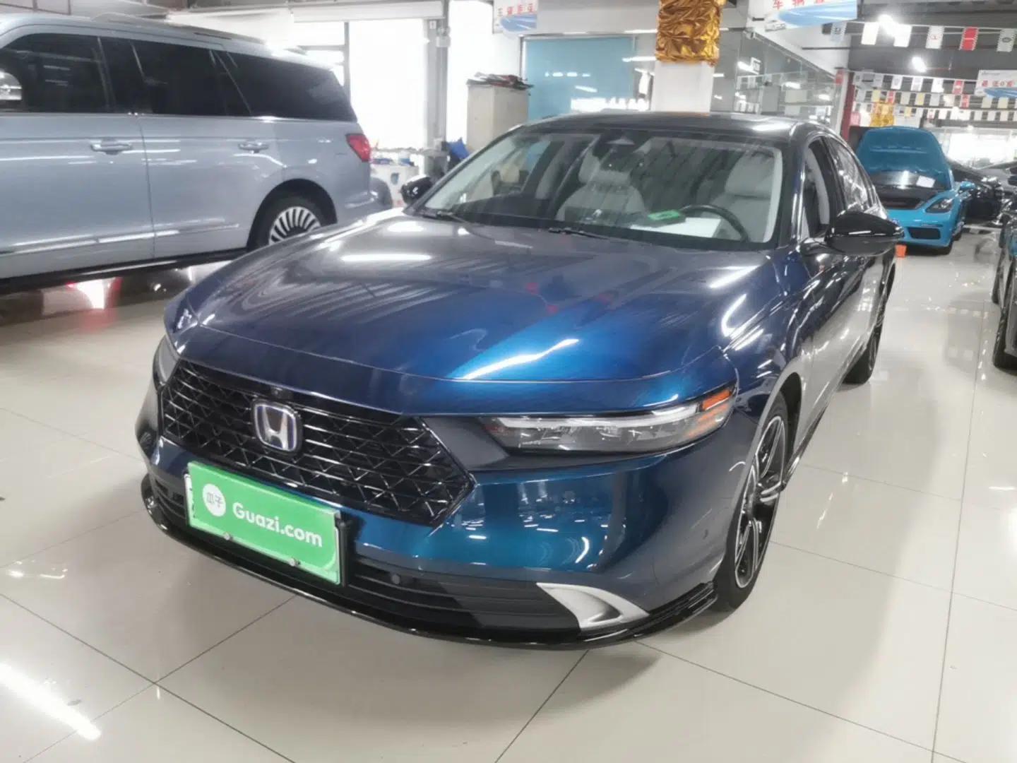 Honda Accord New Energy 2023 2.0L ePHEV Flagship Edition — миниатюра 1