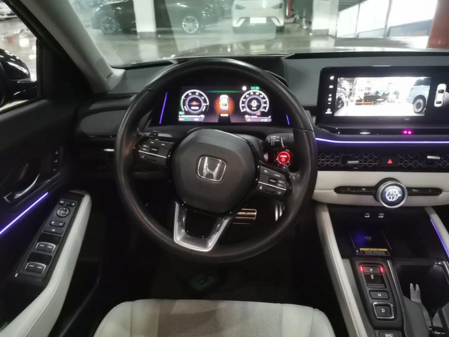 Honda Accord New Energy 2023 2.0L ePHEV Flagship Edition — миниатюра 14