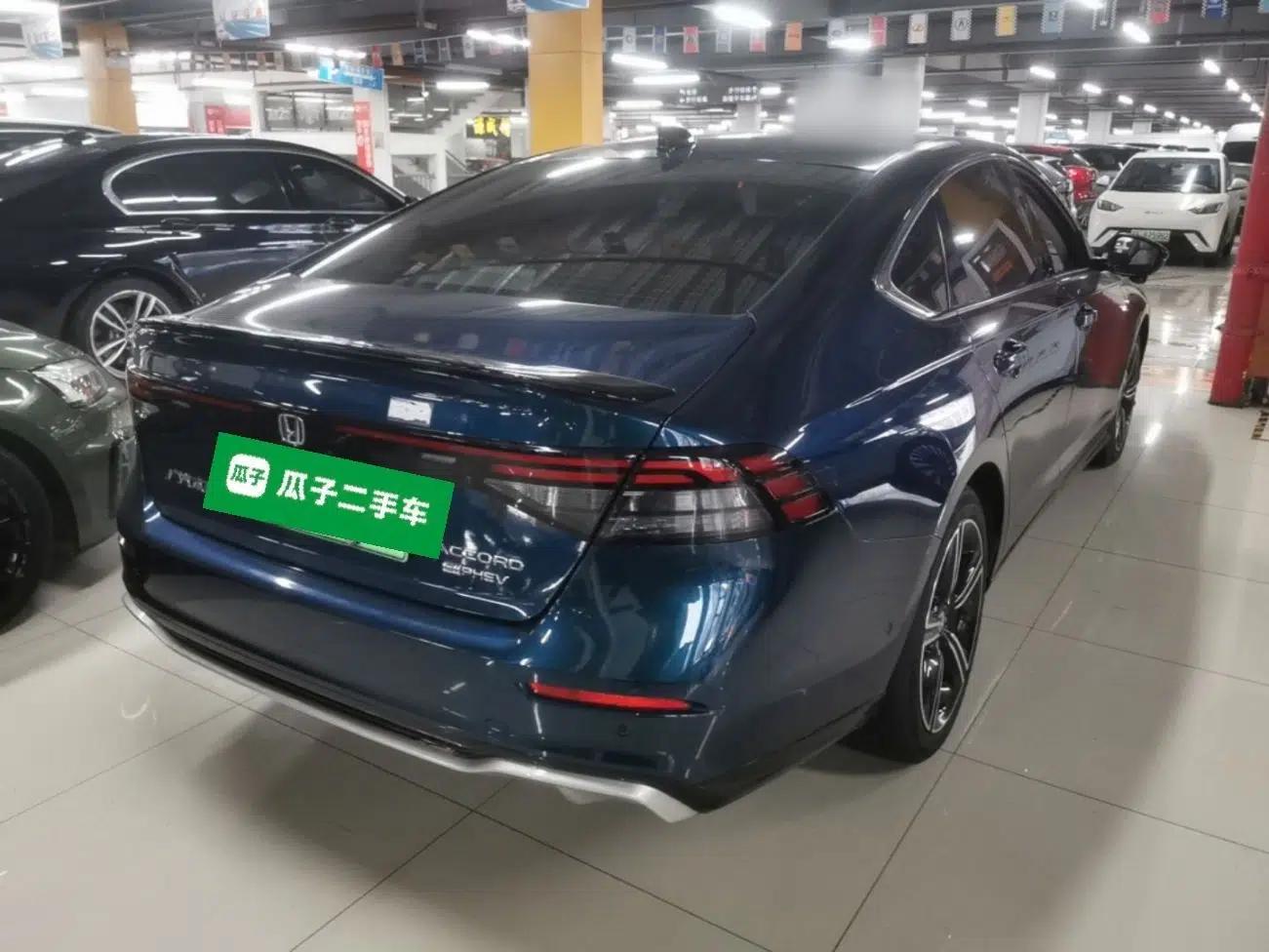 Honda Accord New Energy 2023 2.0L ePHEV Flagship Edition — миниатюра 6