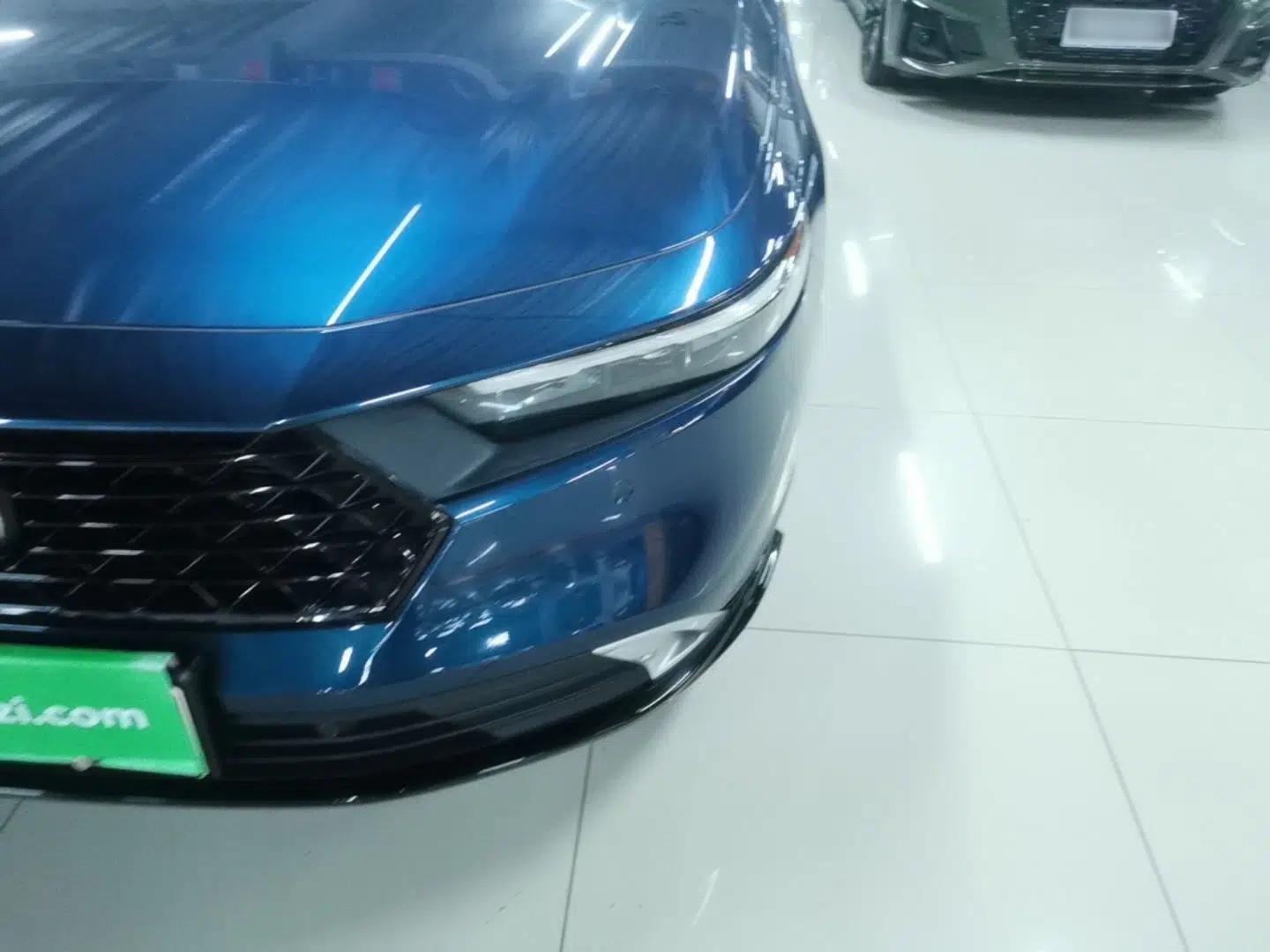 Honda Accord New Energy 2023 2.0L ePHEV Flagship Edition — миниатюра 9