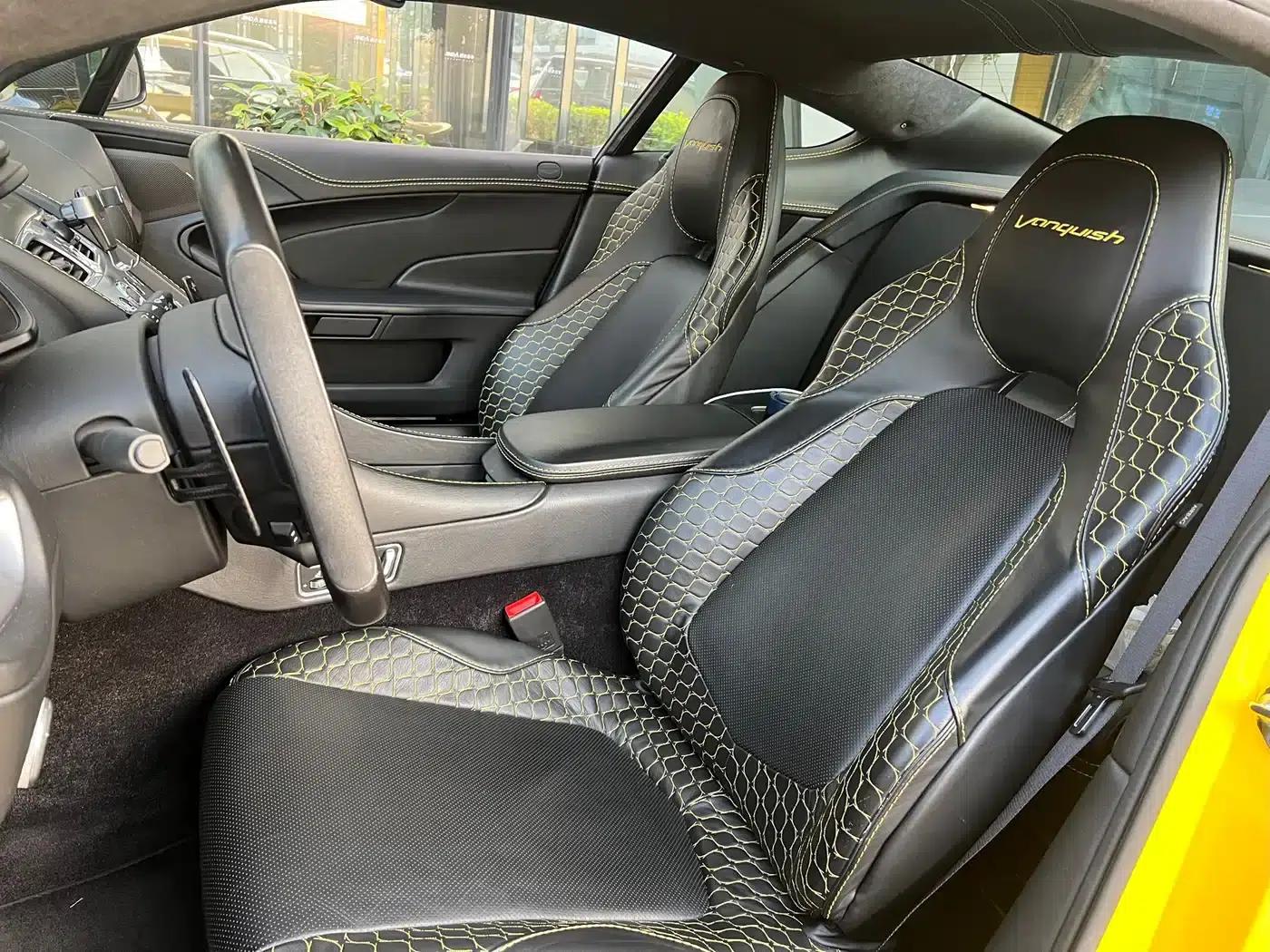 2013 Vanquish 6.0L Standard Model — миниатюра 8