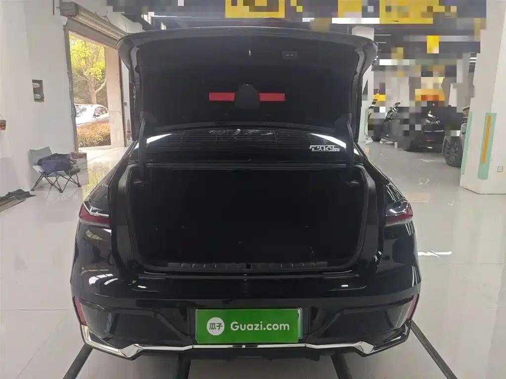 BMW i7 2023 eDrive50L M Sport Package — миниатюра 19