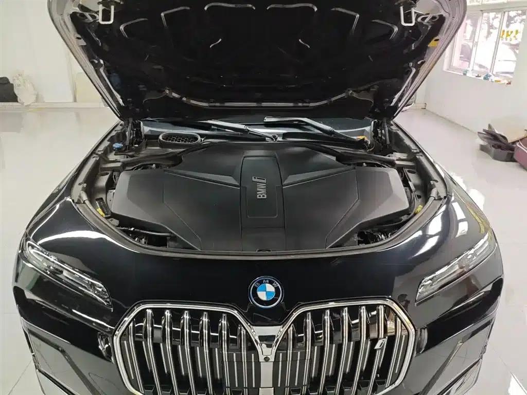 BMW i7 2023 eDrive50L M Sport Package — миниатюра 20