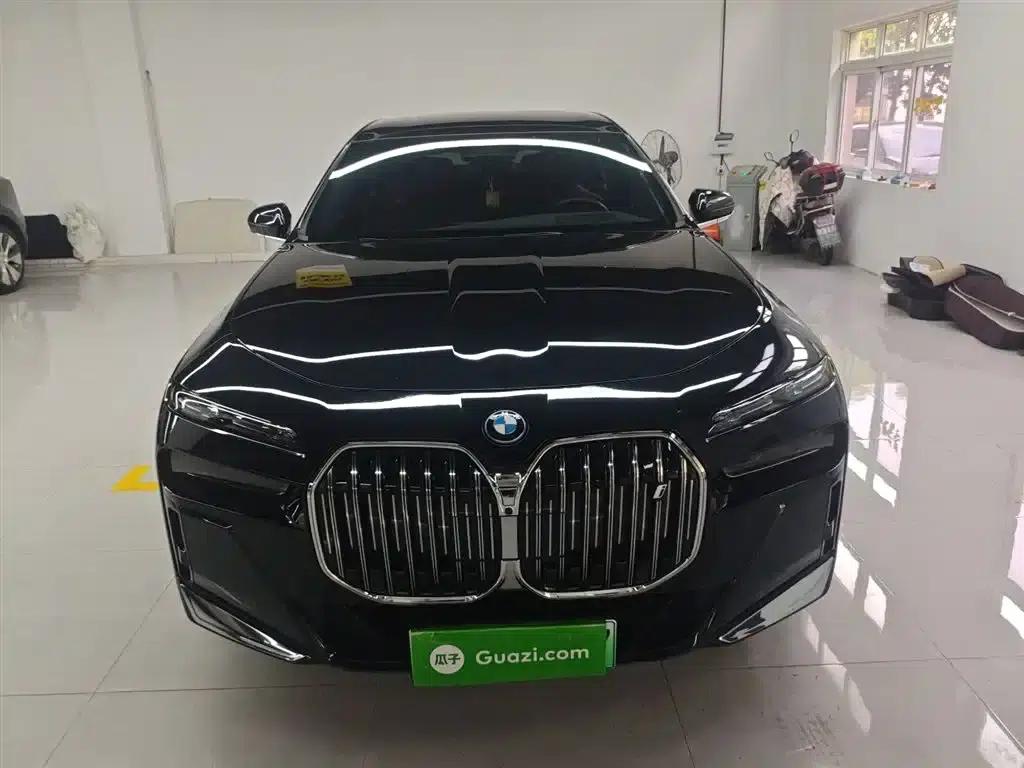 BMW i7 2023 eDrive50L M Sport Package — миниатюра 3