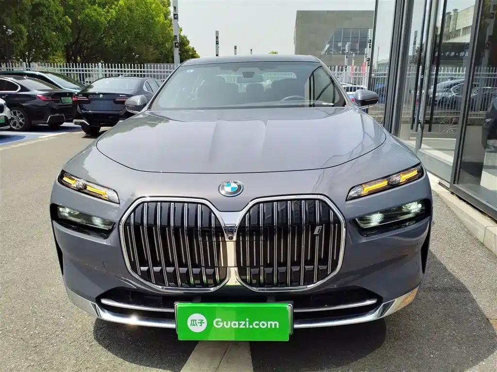 BMW i7 2023 eDrive50L M Sport Package — миниатюра 3