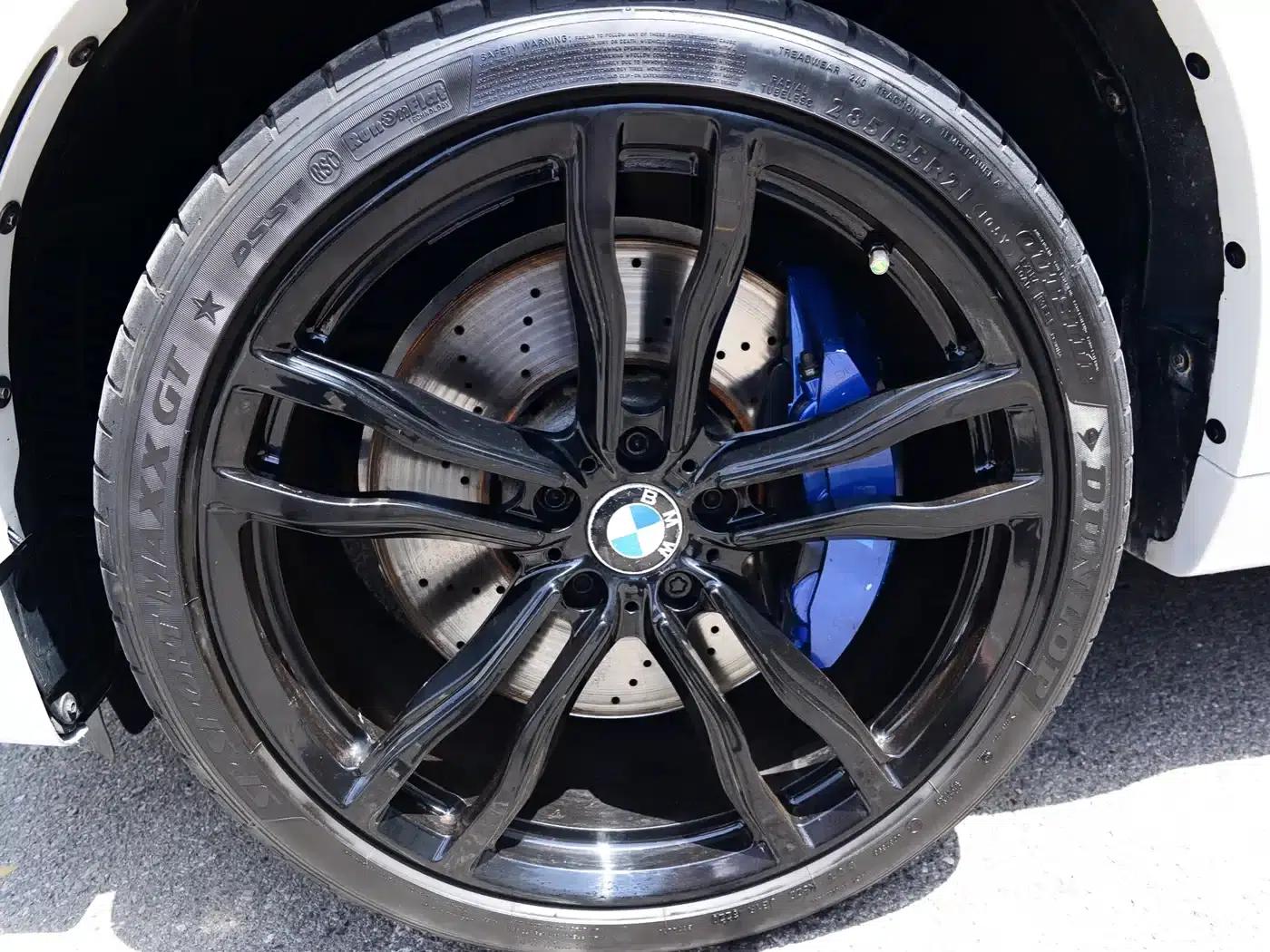 2015 BMW X6 M — миниатюра 9