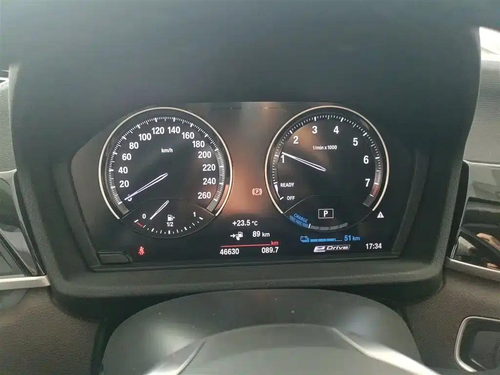 BMW X1 PHEV 2020 xDrive30Le Premium — миниатюра 12