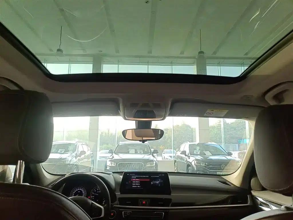 BMW X1 PHEV 2020 xDrive30Le Premium — миниатюра 18