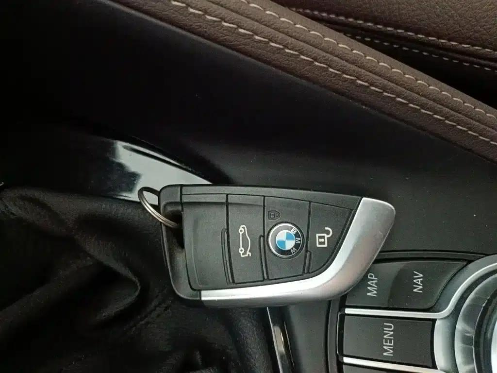 BMW X1 PHEV 2020 xDrive30Le Premium — миниатюра 9