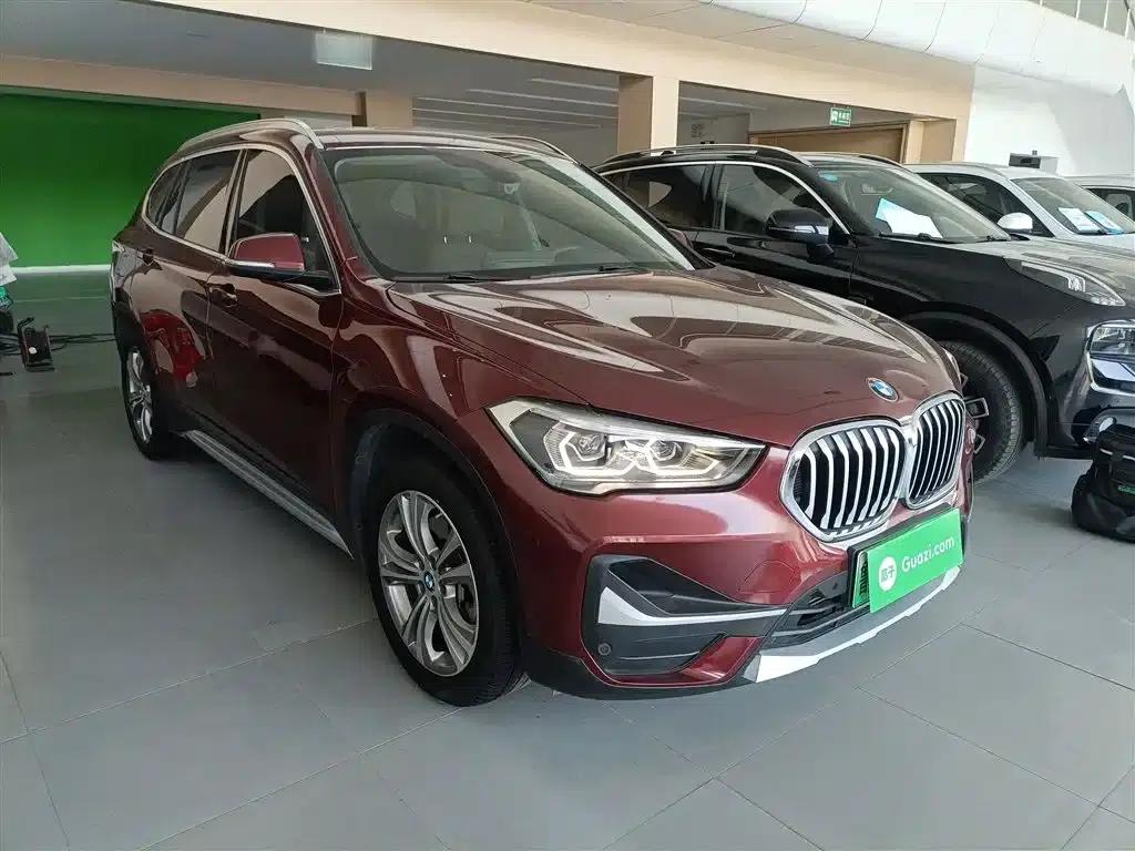 BMW X1 PHEV 2020 xDrive30Le Premium — миниатюра 4