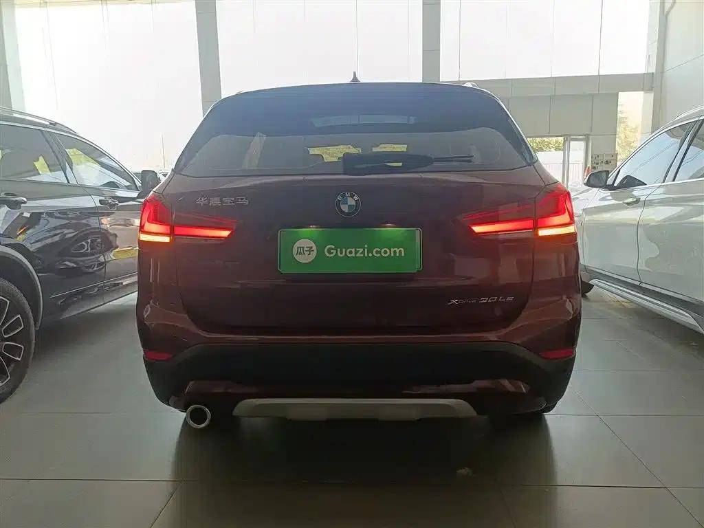 BMW X1 PHEV 2020 xDrive30Le Premium — миниатюра 6