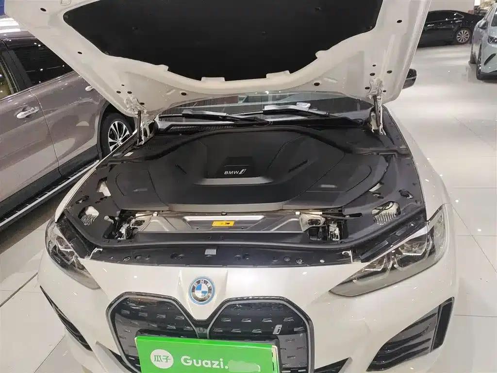 BMW i4 2022 eDrive40 — миниатюра 20