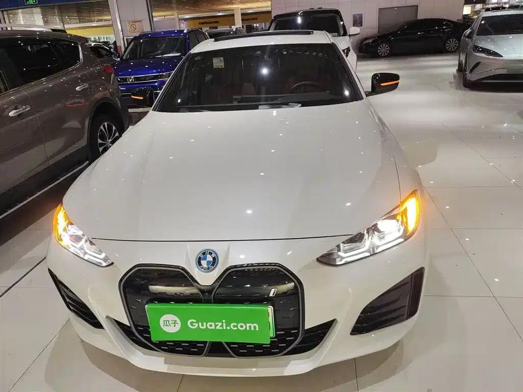 BMW i4 2022 eDrive40 — миниатюра 3