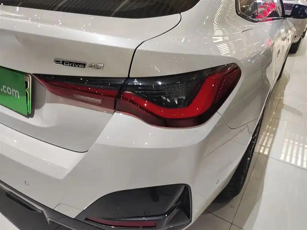 BMW i4 2022 eDrive40 — миниатюра 8