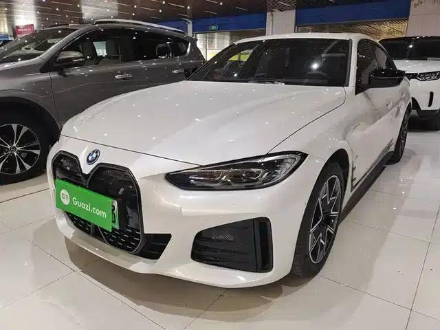 BMW i4 2022 eDrive40