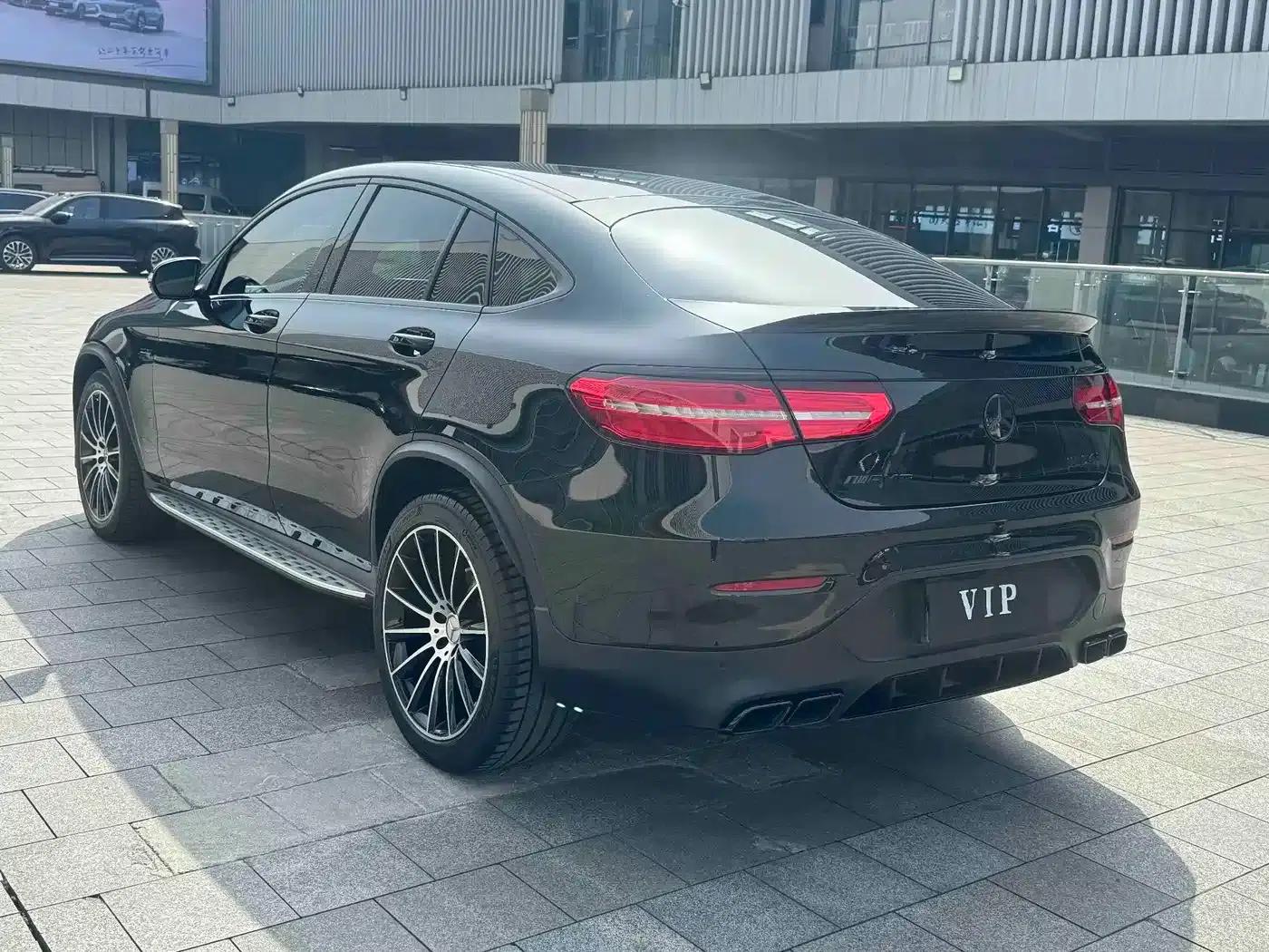 Mercedes-Benz GLC Coupe AMG 2017 AMG GLC 43 4MATIC Coupe SUV — миниатюра 11