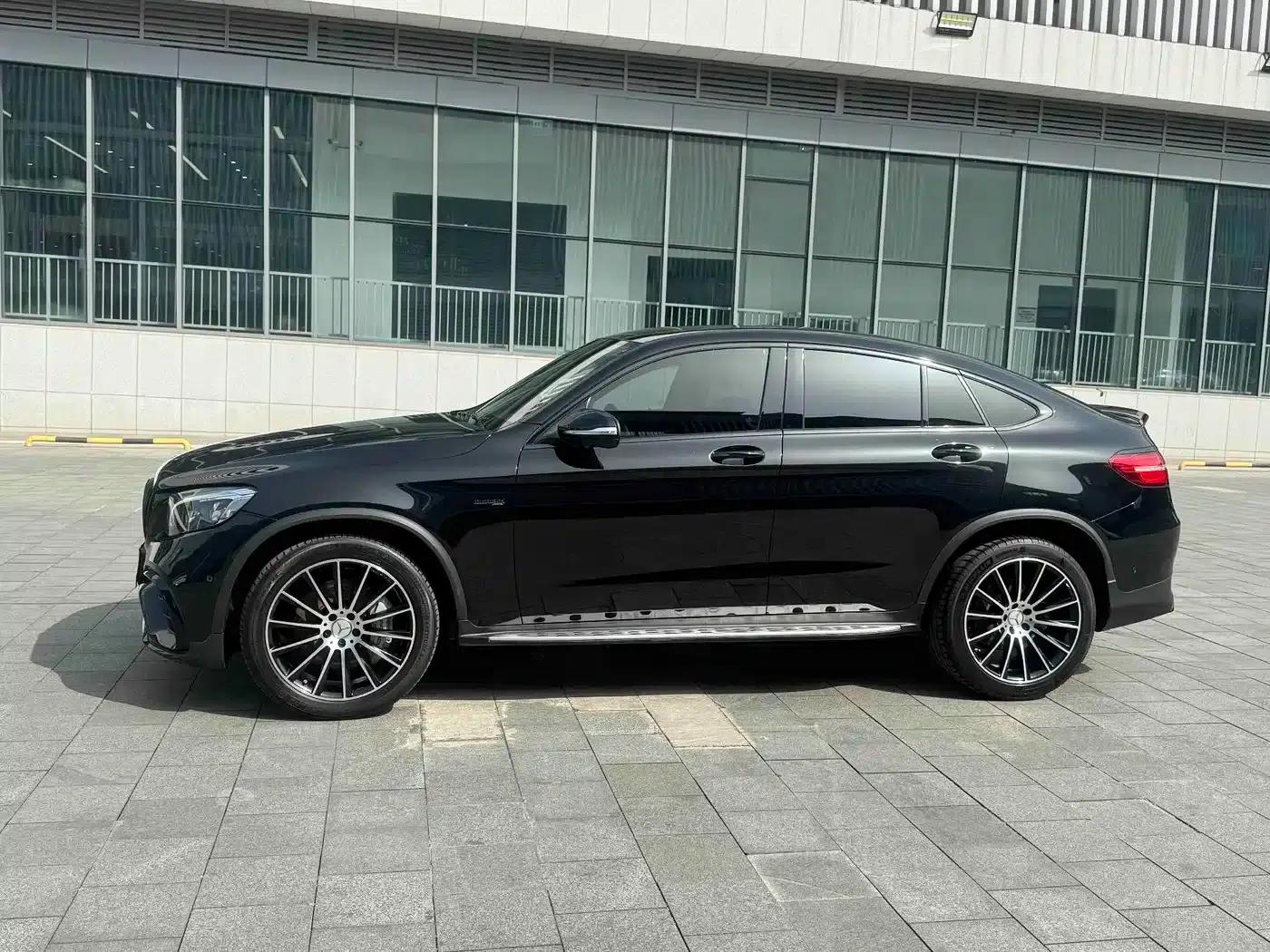 Mercedes-Benz GLC Coupe AMG 2017 AMG GLC 43 4MATIC Coupe SUV — миниатюра 9