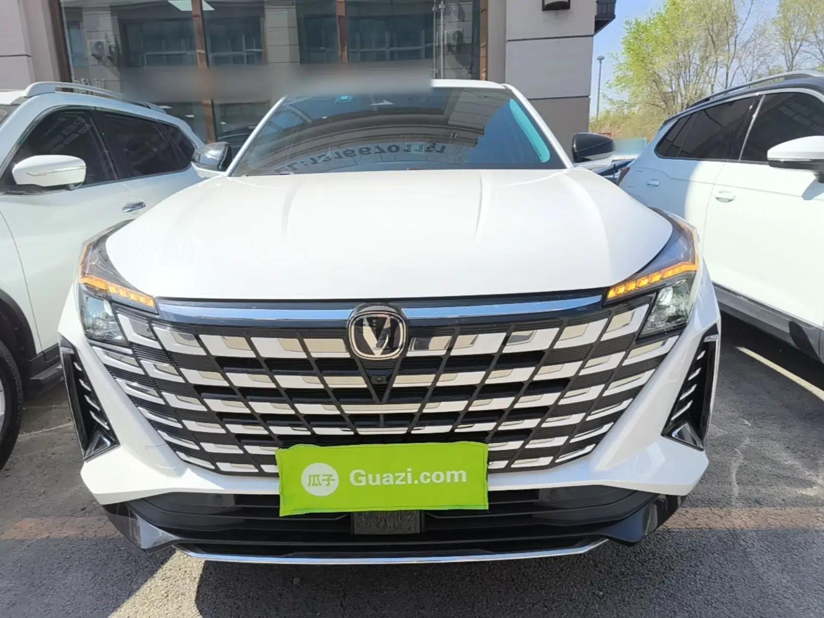 CHANGAN UNI-Z 2025 1.5T Luxury Version — миниатюра 2