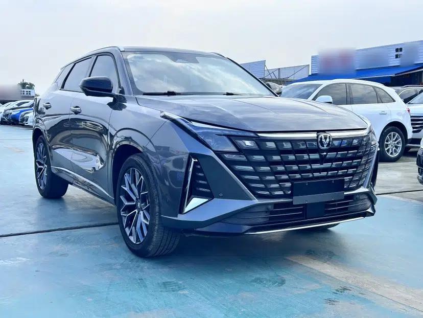 CHANGAN UNI-Z 2025 1.5T Premium Edition — миниатюра 2
