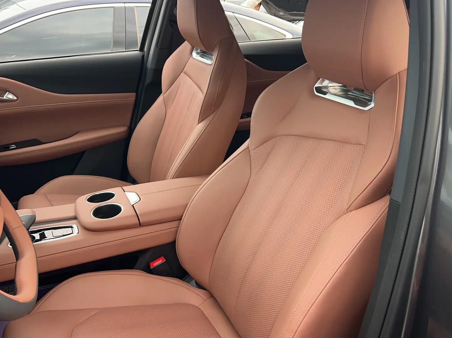 CHANGAN UNI-Z 2025 1.5T Premium Edition — миниатюра 15