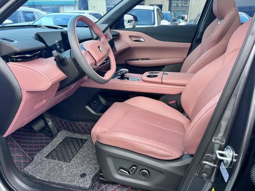 CHANGAN UNI-Z 2025 1.5T Premium Edition — миниатюра 20