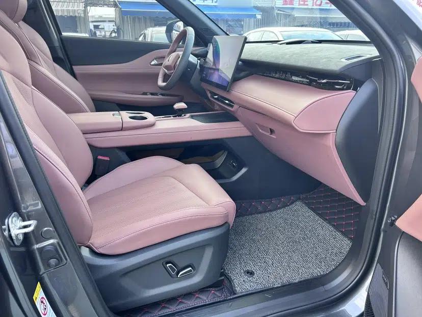 CHANGAN UNI-Z 2025 1.5T Premium Edition — миниатюра 22