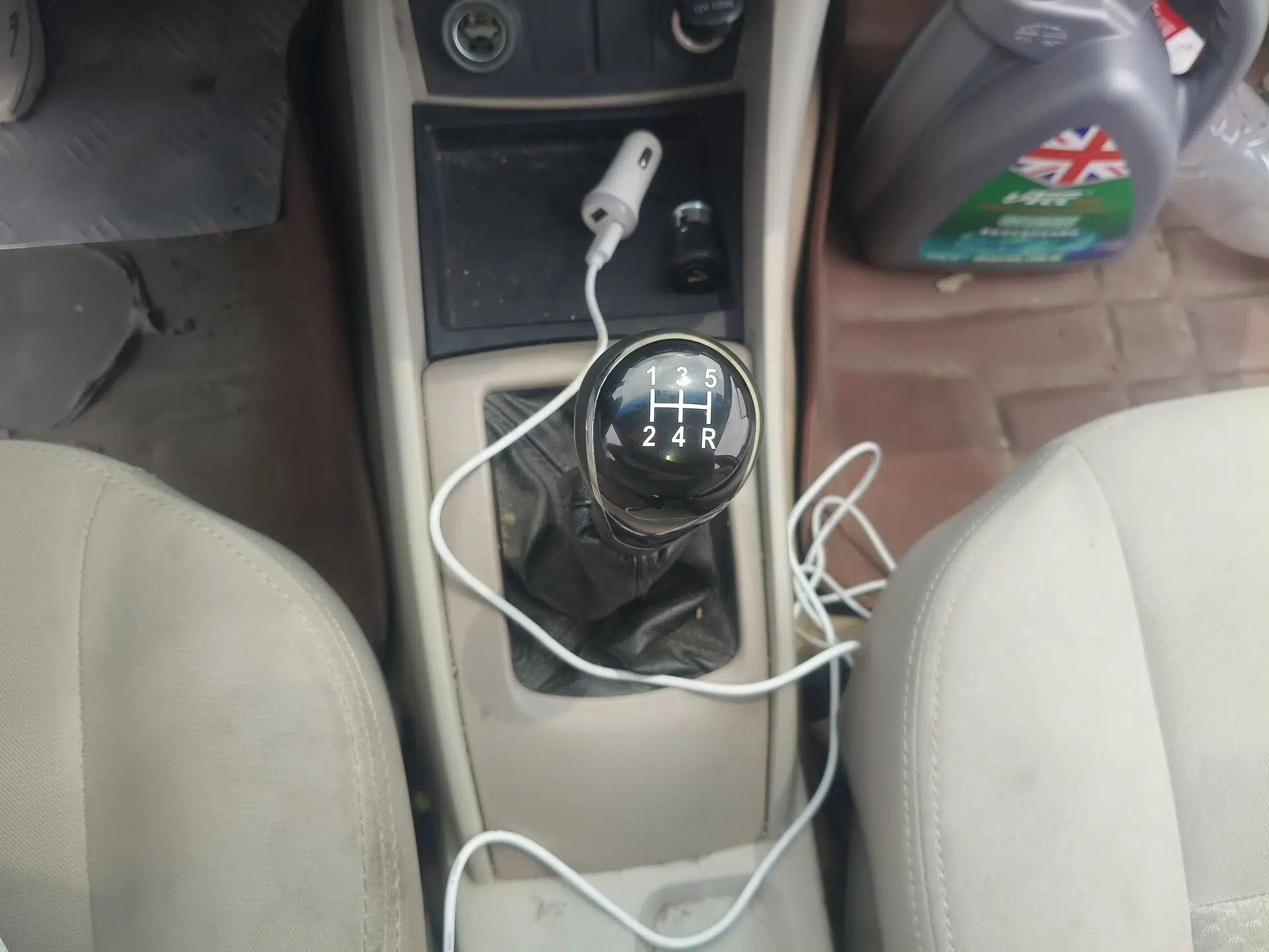 CHANGAN Alsvin V5 2012 1.5L Manual Dream Edition — миниатюра 15