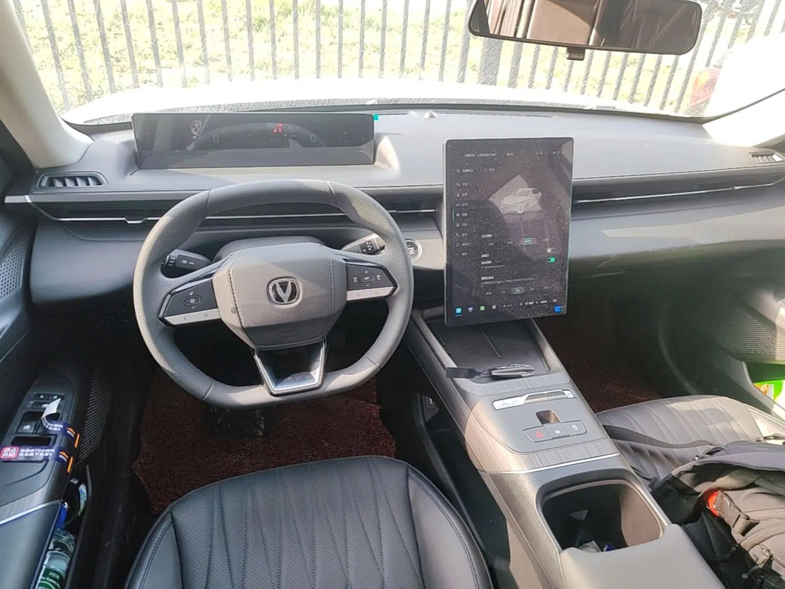 CHANGAN Eado PHEV 2025 Smart New Blue Whale 145KM Battleship Edition — миниатюра 12