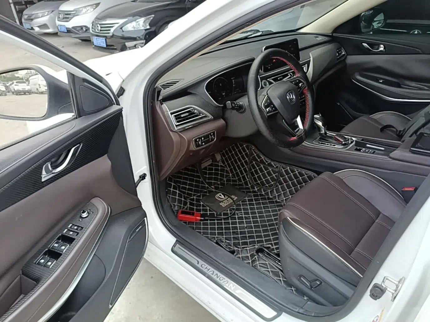 CHANGAN Raeton CC 2018 1.5T Automatic Zhiya Model China V Standard — миниатюра 19